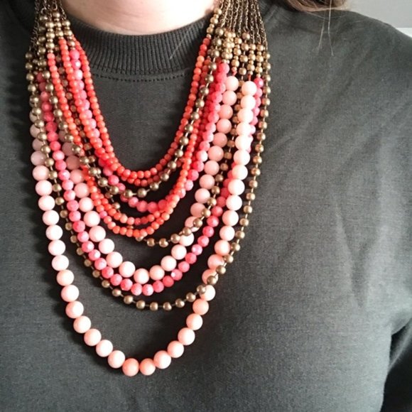 :: S&D⚜️💖🧡❤️Retired Coral Palomino Necklace - Picture 5 of 9